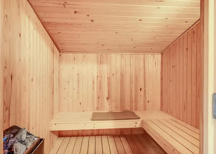 Amaya - 1km From The Sea By Interhome 布拉万德