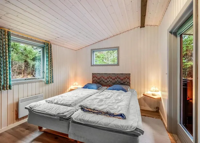 Amaya - 1km From The Sea By Interhome *